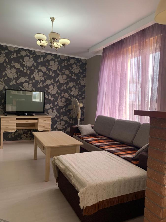 Vyshyvanka In The City Centre ايفانو - فرانكيفسك المظهر الخارجي الصورة