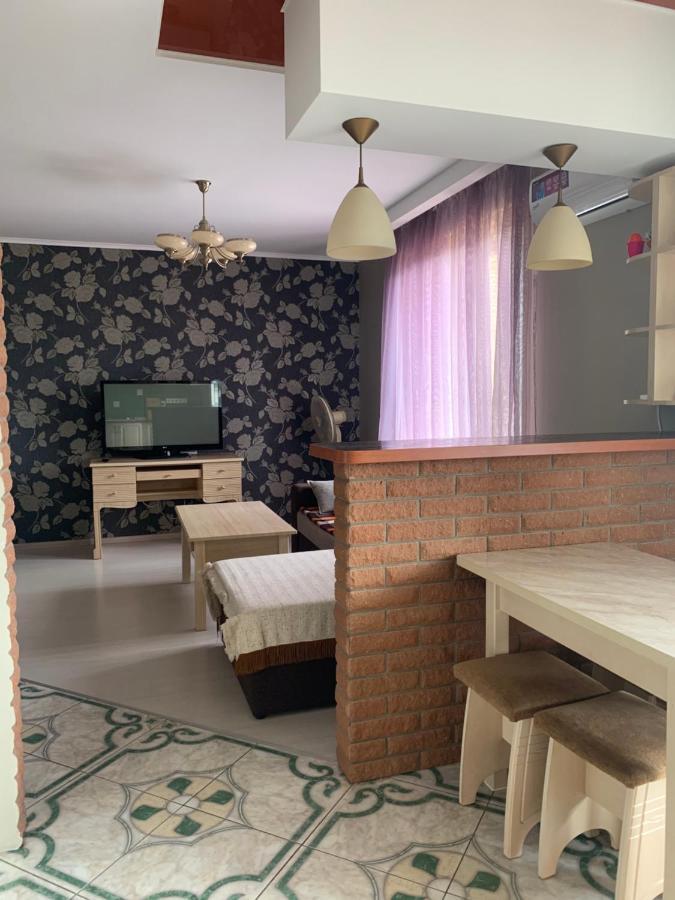 Vyshyvanka In The City Centre ايفانو - فرانكيفسك المظهر الخارجي الصورة